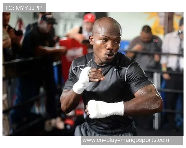 帕奎奥与布拉德利三战精彩回顾视频全解析与战术分析 帕奎奥与布拉德利三战精彩回顾视频全解析与战术分析