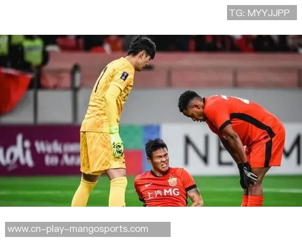 海港羞耻一战!中超三连冠后亚冠三连败,媒体人开炮:一向输下去 海港羞耻一战!中超三连冠后亚冠三连败,媒体人开炮:一向输下去